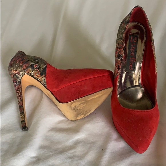 2 Lips Too Red pumps - Picture 3 of 4